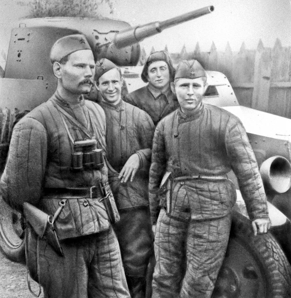 Рабочие – бойцы Ижорского батальона. 1941